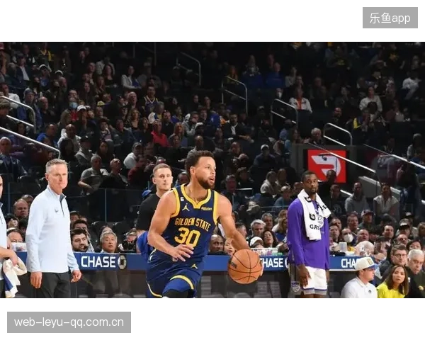 NBA三分雨爆炸来袭！一节七球让对手怀疑人生