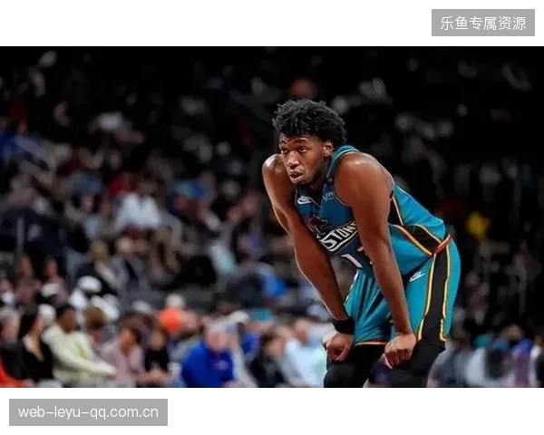 NBA怀斯曼低位脚步训练更扎实：迈向巅峰的新基石